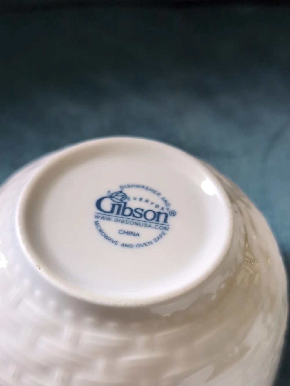 Gibson - White Ceramic Serving Bowls - Set of 4